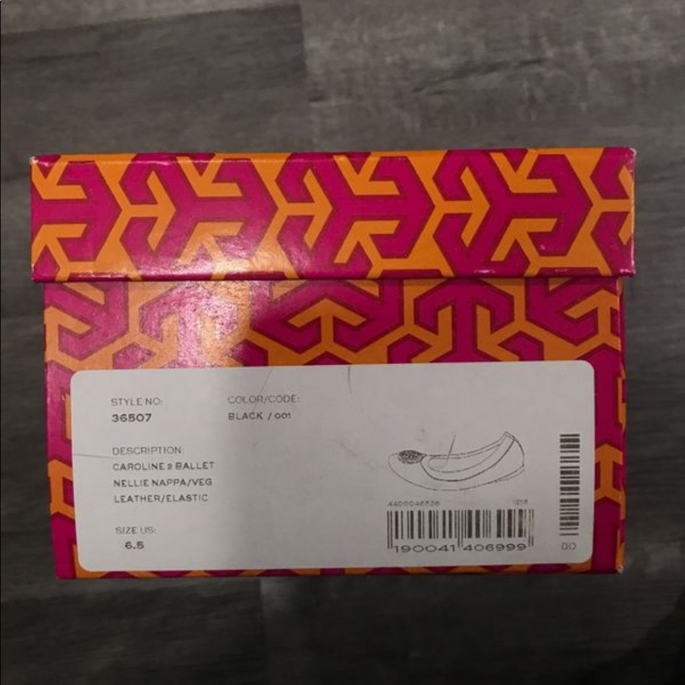 Tory Burch Caroline 2 Flats With Big Emblem - image 4